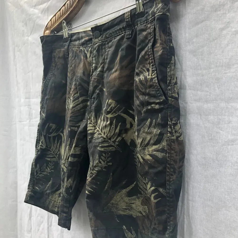 Levi Shorts Leaf Print Camo Color Chino Casual Summer Cotton Stretch 32